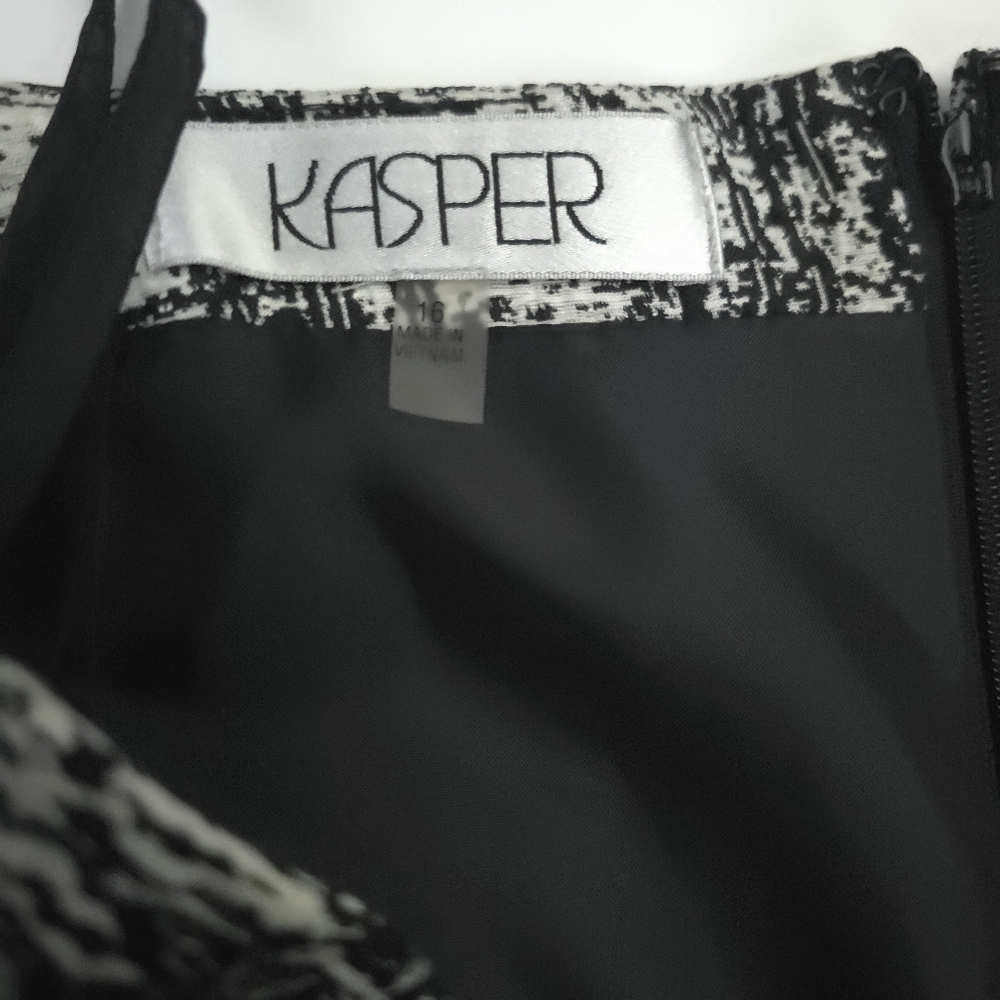 Kasper Black and White Patterned Skirt Sz 16 - Picture 5 of 8